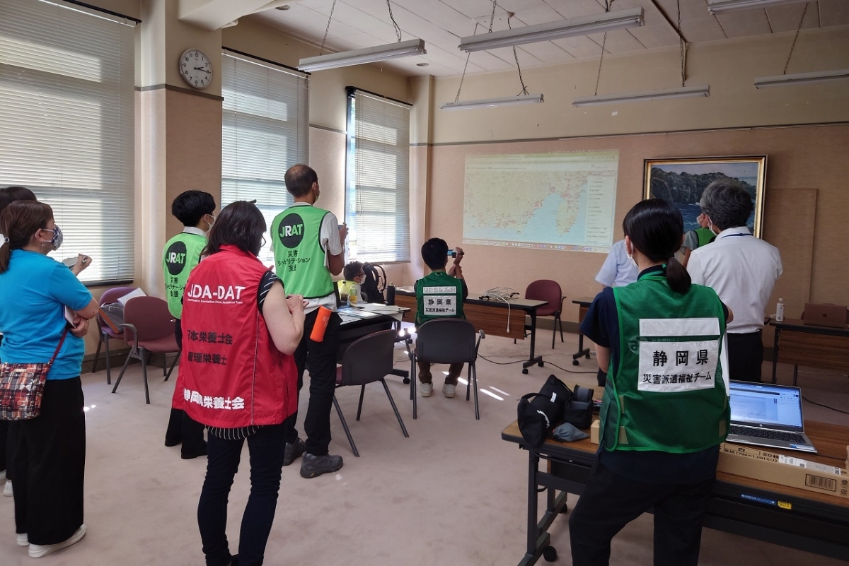 【活動報告】静岡県栄養士会JDA-DAT 政府訓練に参加 | お知らせ | 公益社団法人 日本栄養士会